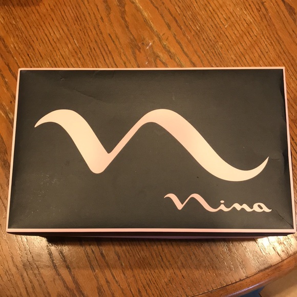 Nina Women’s Berit Pump Heels, Silver - Picture 5 of 6